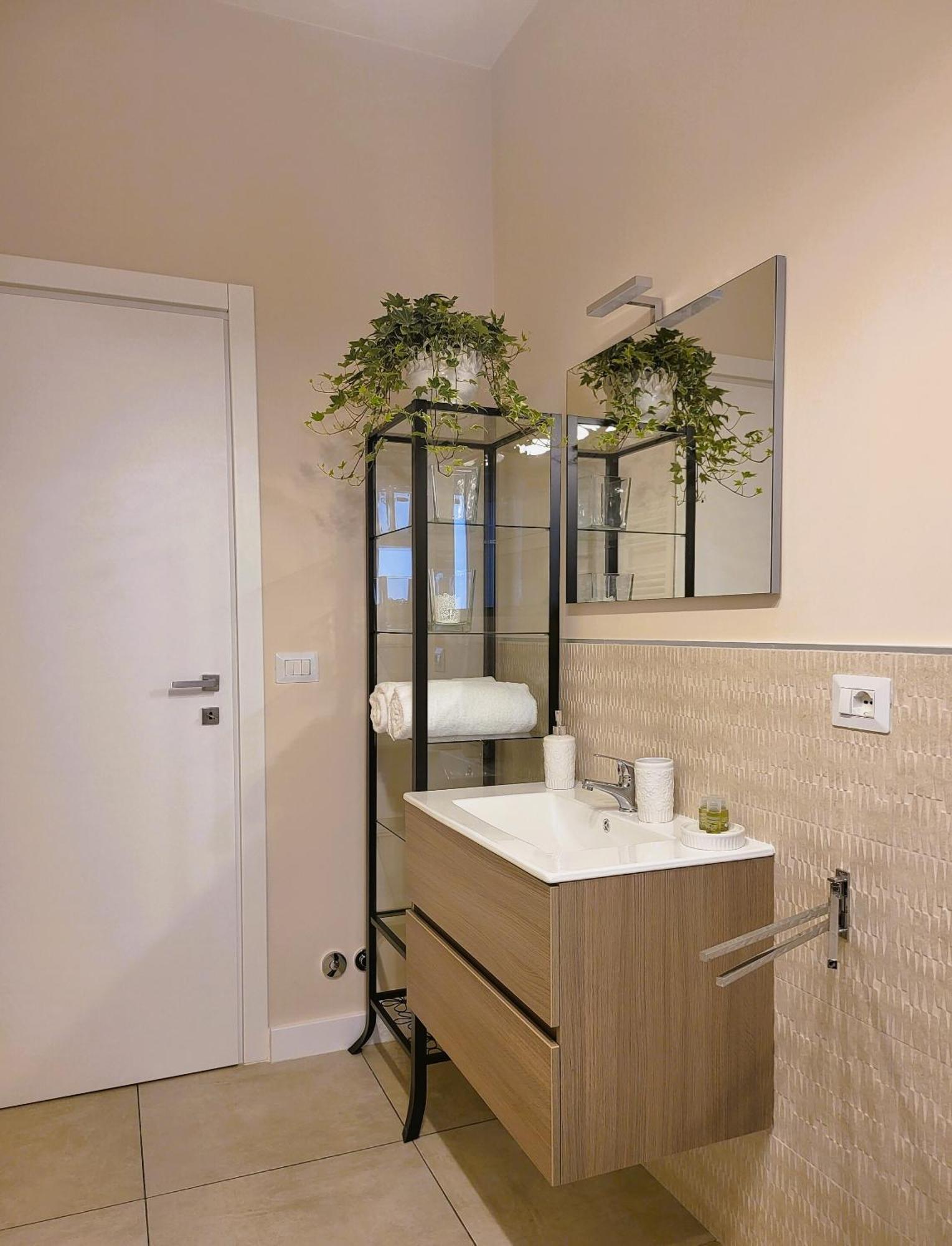 Bed and Breakfast La Dimora Dell'Arte Bari Exterior foto